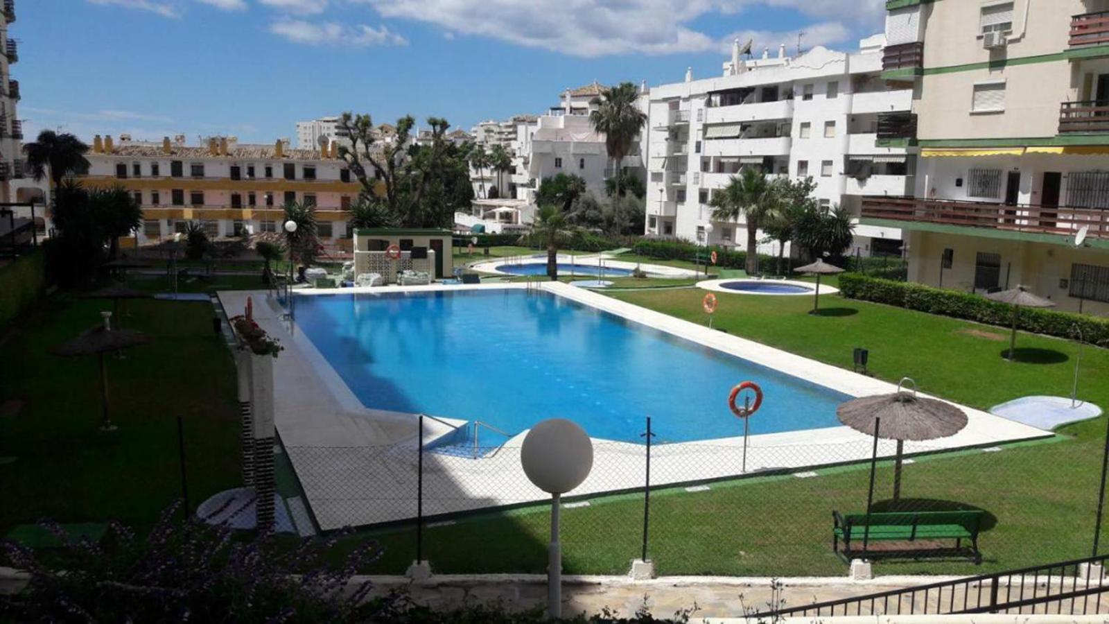 Las Naciones Studio Apartment Benalmádena Exterior foto